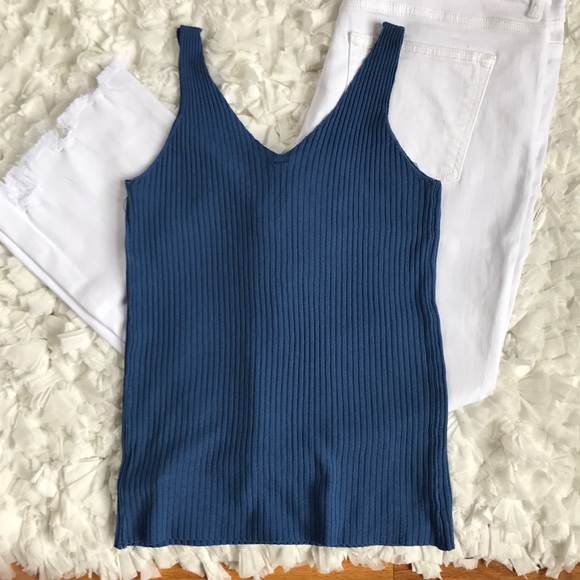 Akira Ribbed Tank - Picture 3 of 4